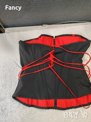 Дамски корсет Nike , снимка 6 - Спортни екипи - 52159260