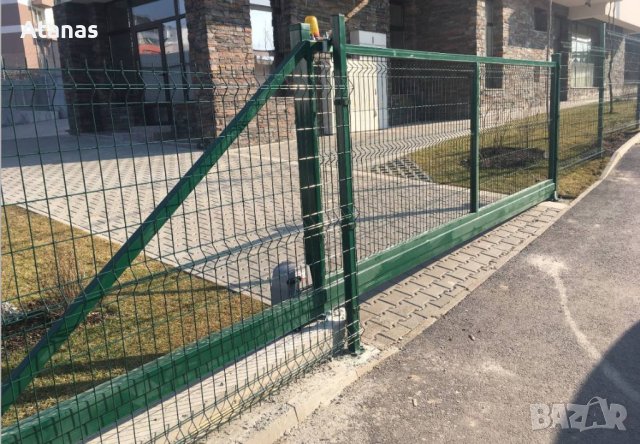 Оградни пана с ПВЦ покритие, Колове. Врати. Портали. Декоративна оградна мрежа - Жив плет, снимка 11 - Огради и мрежи - 40316073