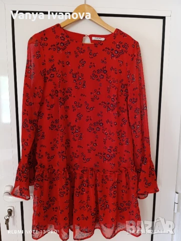 Pieces червена рокля на цветя М размер 