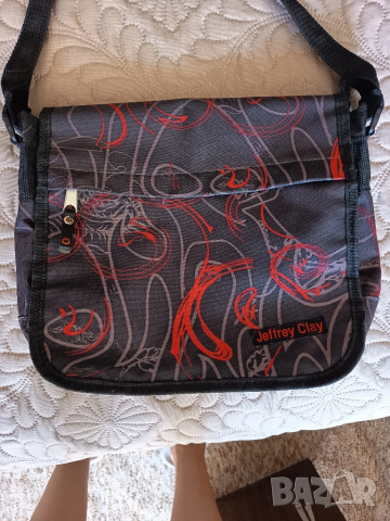 Дамска чанта 