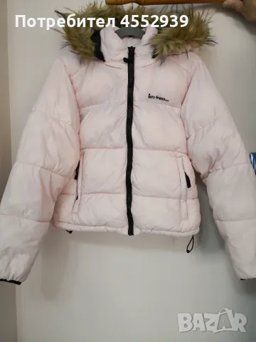 Пухено яке с качулка 