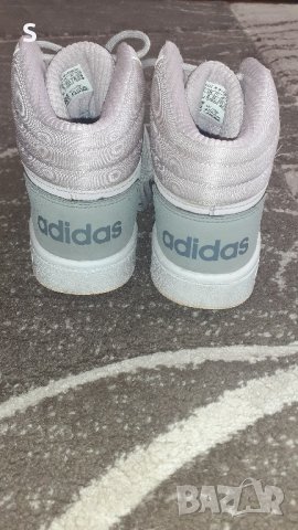 Кецове Adidas 35.5 размер, снимка 4 - Детски маратонки - 42892472