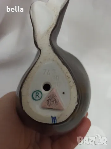 ИЗКЛЮЧИТЕЛНО РЯДКА ПОРЦЕЛАНОВА ФИГУРА ЧЕРЕН ПОРЦЕЛАН ,ЖЕНА-ROYAL DUX BOHEMIA, снимка 8 - Антикварни и старинни предмети - 49305424