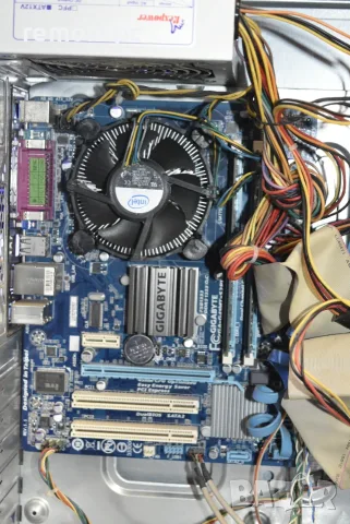 Двуядрен компютър за 10 евро - E6500 4 GB DDR3 - готов за работа, снимка 2 - Работни компютри - 56106174
