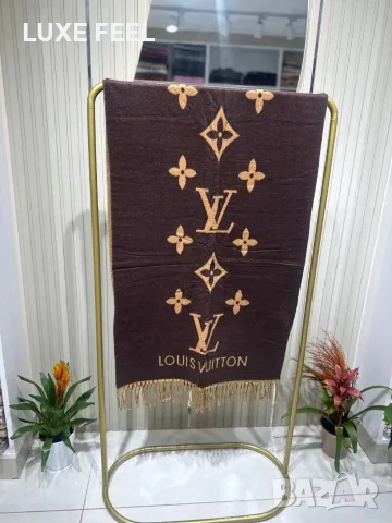Louis Vuitton ✨ Кашмир ✨ Дамски Шалове, снимка 17 - Шалове - 56242267