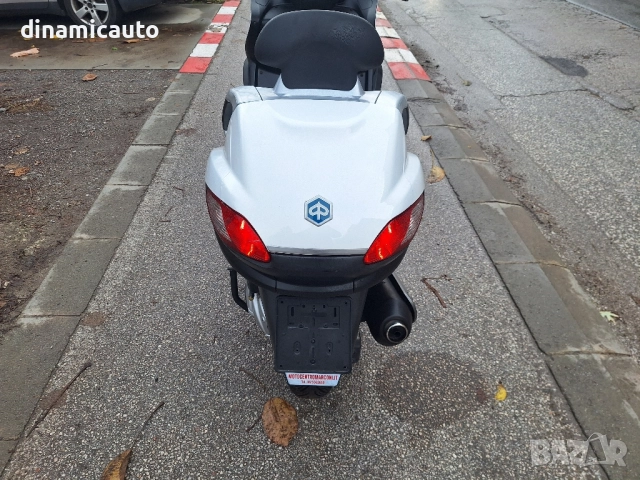 Piaggio MP3 300 ie - 2011г. - 2бр., снимка 6 - Мотоциклети и мототехника - 52483939