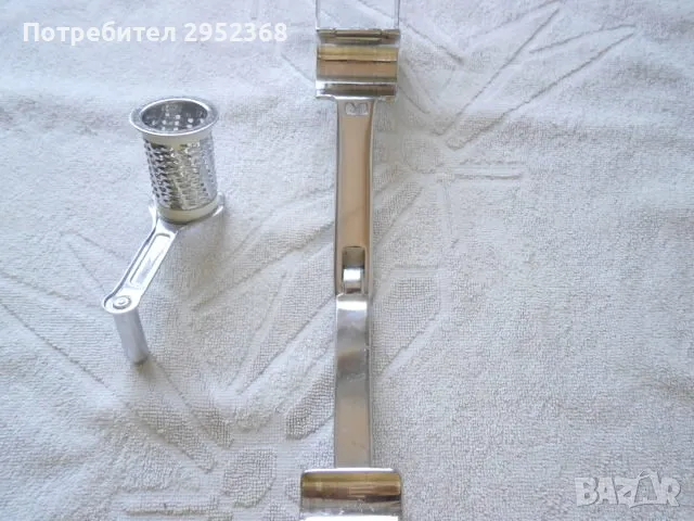 Ренде за твърди сирена WMF, снимка 7 - Аксесоари за кухня - 48908614