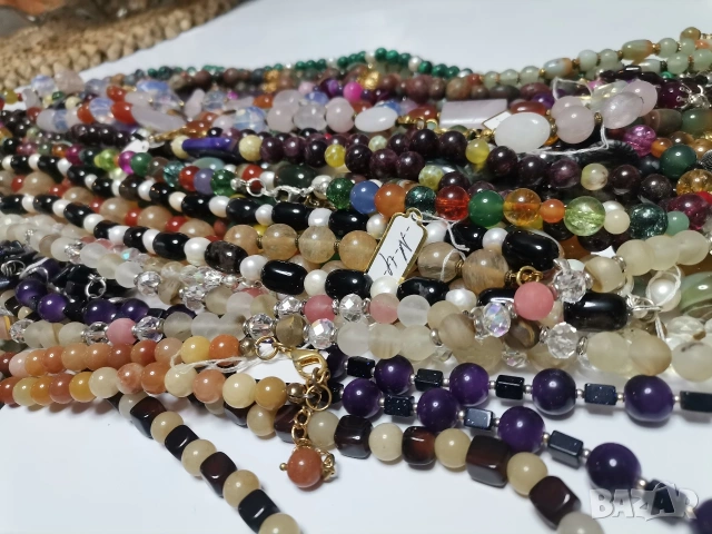 САМО 50 Евро!!! 23 БРОЯ гердани и колиета от натурални камъни, снимка 3 - Колиета, медальони, синджири - 53343088