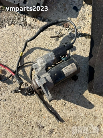 Стартер VW Passat B7 ръчна кутия , снимка 2 - Части - 53914737