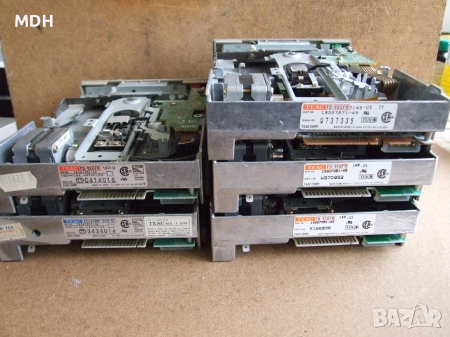 флопи дискови устроства 5.25 TEAC, снимка 3 - Други - 54256111