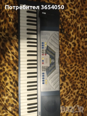 Синтезатор-клавир в перфектно състояние, снимка 9 - Синтезатори - 54263028