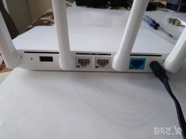 Рутер Xiaomi Mi Router 3rd Gen AC1200 Wireless Dual Band, снимка 2 - Рутери - 56057692