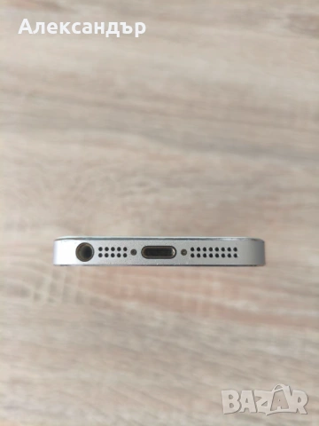 Apple iPhone 5S 32GB фабрично отключен телефон, технически без забележки като НОВ, снимка 6 - Apple iPhone - 52490190
