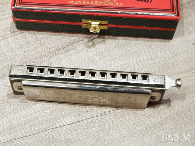 Хармоника M Hohner "CHROMONIKA II" с оригинална кутия 1945г, снимка 10 - Други - 38775403