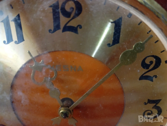 Настолен часовник, снимка 3 - Антикварни и старинни предмети - 54108671