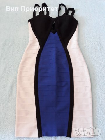 Синьо, бяло и черно - изключително красива и стилна комбинация за стегната материя еластична рокля, снимка 13 - Рокли - 37264650
