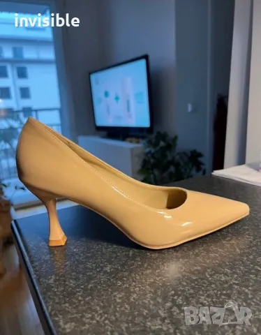 Обувки на ток- стилето