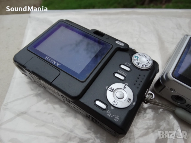 SONY DSC-W40 и SONY DSC-W55 ..., снимка 9 - Фотоапарати - 52856859