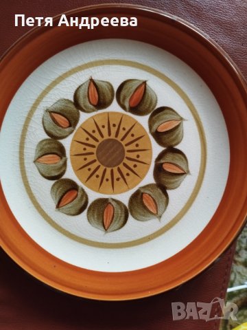 Японска декоративна порцеланова чиния , снимка 1 - Чинии - 42461751