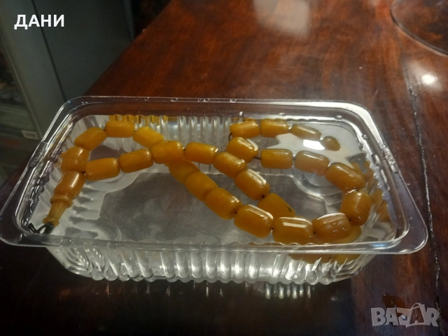 Оригинална, изключително стара кехлибарена броеница, 100 % истински кехлибар,над 120одини, снимка 11 - Други ценни предмети - 49889039