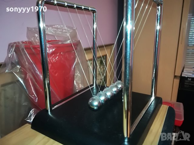 НЮТОН-ПЕРПЕТОМОБИЛЕ 1811221715, снимка 2 - Колекции - 38717691