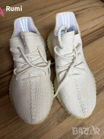 Оригинални маратонки Adidas Yeezy Boost 350 V2! 39 н, снимка 3 - Детски маратонки - 52179837