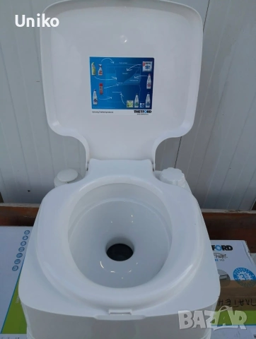 Химически тоалетни Thetford, снимка 2 - Химически тоалетни - 54347060