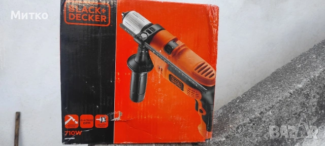 Продавам Акумулаторен винтоверт Black+Decker, 10.8V, BDCD12-QW, снимка 2 - Винтоверти - 54092815