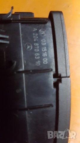 Бутони Мерцедес W204, снимка 4 - Части - 19853679