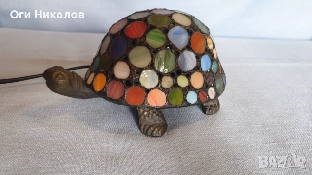 Многоцветна настолна лампа костенурка тип  "Тифани" , снимка 2 - Антикварни и старинни предмети - 51708753