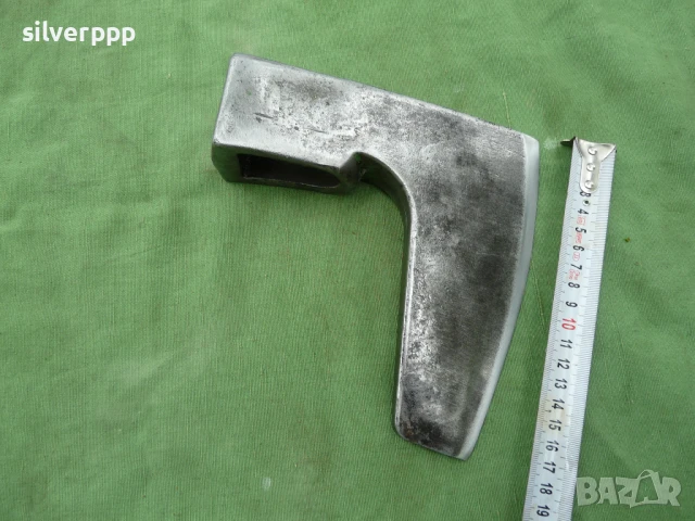 Масивна словенска брадва JEKLO RUSE - 572, снимка 2 - Други ценни предмети - 50492137