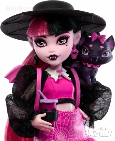 Оригинална кукла Monster High - Дракулора, с домашен любимец и аксесоари, снимка 5 - Кукли - 52497238