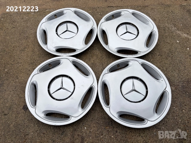 4 броя оригинални тасове за Mercedes 15, снимка 2 - Аксесоари и консумативи - 52492500