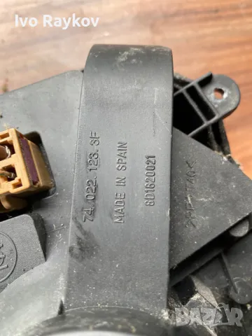 Вентилатор парно за VW Passat B 5.5, снимка 2 - Части - 49373728