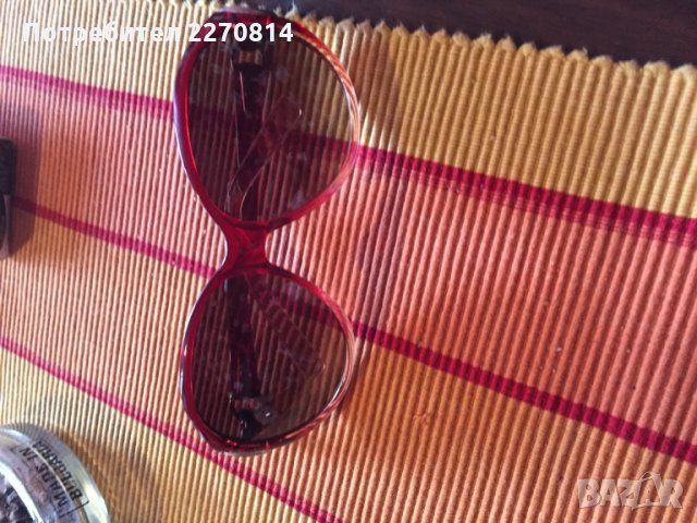 Очила, снимка 1 - Слънчеви и диоптрични очила - 29753110