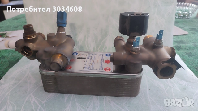 Газов котел MOTAN MT двуконтурен използван, снимка 3 - Отоплителни печки - 53056288