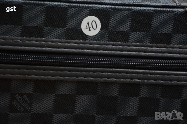 Уникални Редки Маратонки Nike Air Jordan 1 x Off Whit x LV Louis Vuitton All Black Кецове , снимка 8 - Маратонки - 50476851