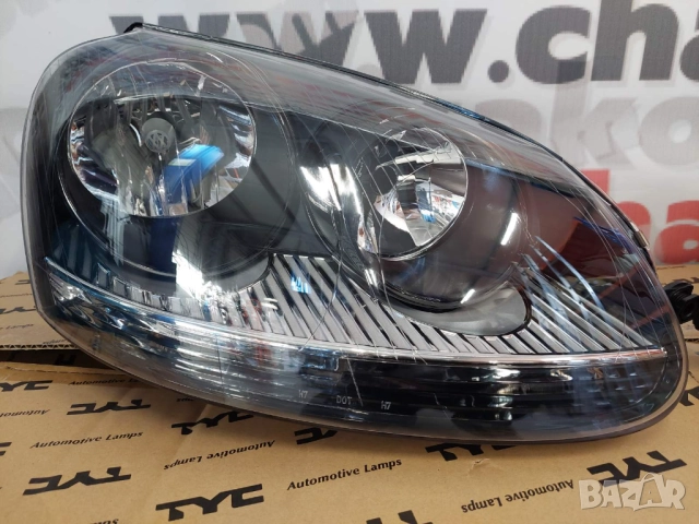 Фарове за VW GOLF 5 - черни, снимка 2 - Части - 52476033