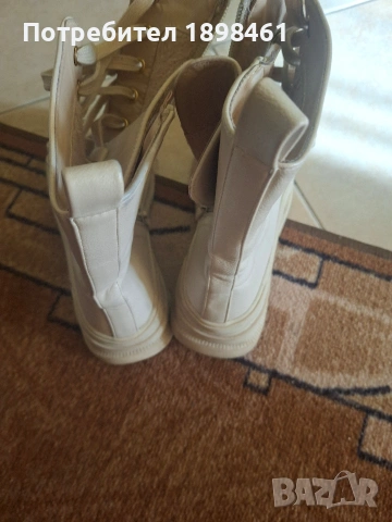 Страхотни боти ,за зимните студени дни., снимка 2 - Дамски боти - 53895822