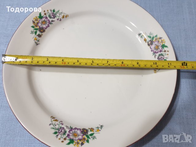 Порцеланово кръгло плато-Дянко Стефанов, снимка 4 - Чинии - 35156251