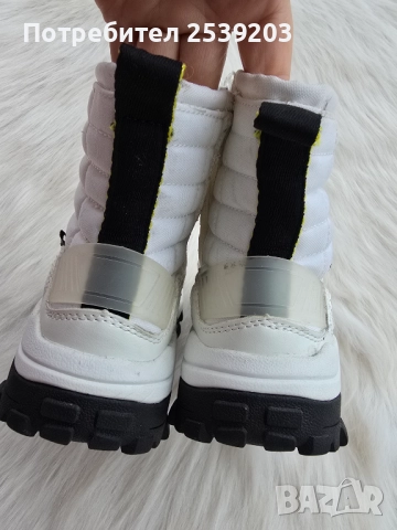 Детски боти Zara №30, снимка 3 - Детски боти и ботуши - 52659709