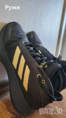 Аdidas Bounce Legends, 38.5н, снимка 4 - Детски обувки - 51346156