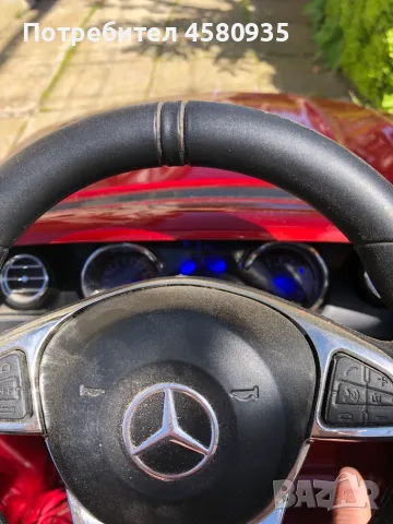 Детска акумулаторна кола Mercedes-Benz C 63 AMG, снимка 4 - Коли, камиони, мотори, писти - 55978160