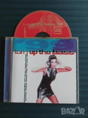 Turn Up The Bass '99 - оригинален диск музика