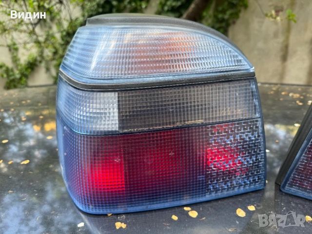 Golf 3 Hella Стопове , снимка 2 - Части - 54293168