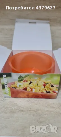 Купа  Tupperware, снимка 4 - Кутии за съхранение - 49064403