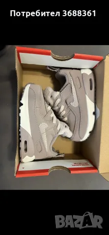 Детски маратонки Nike, снимка 3 - Детски маратонки - 55950492