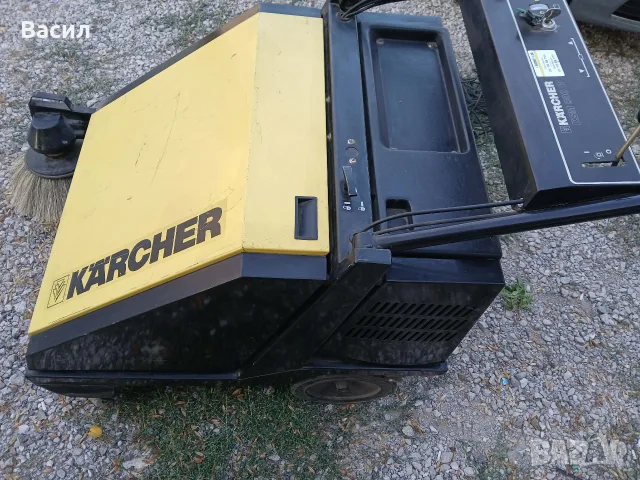Професионална акумулаторна метачна машина Kärcher KSM 900 B (+ зарядно) , снимка 2 - Селскостопанска техника - 55722455