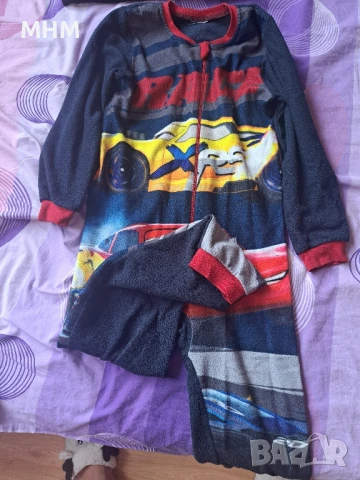 Пижама 134-140-146см, снимка 2 - Детски пижами - 51131210