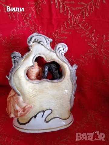 Романтична порцеланова фигура в стил барок, снимка 3 - Антикварни и старинни предмети - 36887549